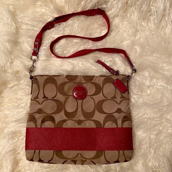 Coach Handbags - Coach Purse